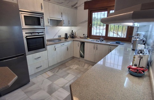 Puerto de la Duquesa Villa | NEW FINCA BOHO CHIC amazing SEA VIEW - 5 Bedrooms- for Golfers only