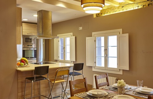Lekeitio Apartamento | New flat in the old town, 2min from the beach and port. Free Wifi