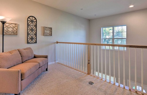 Wright Casa | NEW! Fort Walton Beach Townhome - Pets Allowed!