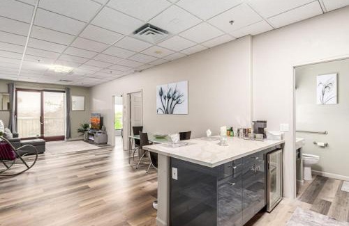 Fountain Hills Casa | New Fountain Hills Suite On The Avenue 2Bed 2Bath