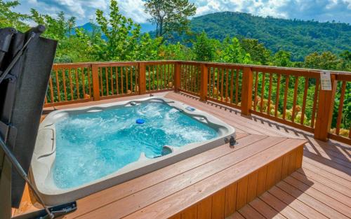 Gatlinburg Villa | New Fox Lodge