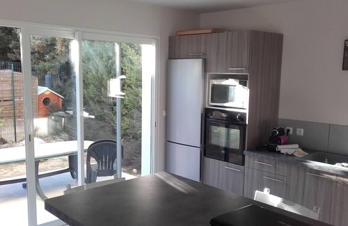 Saint-Saturnin-les-Avignon Villa | Nueva Villa con CLIMATIZACIÓN EN SILENCIO