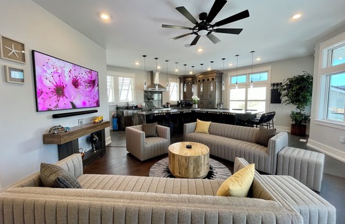 Cape May Court House Casa | New from the Ground Up! 5 Bed, 5 Bath, SkyDeck, Elevator, Docks - Sleeps 14.