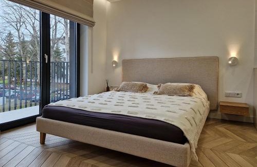 Biezanow - Prokocim Apartamento | New Funcional Easy Stay High Standard Kraków apartment free garage parking