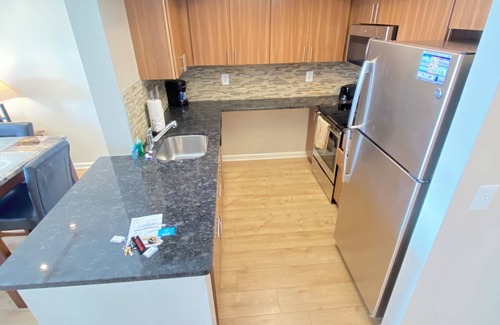 Radnor - Fort Myer Heights Apartamento | NEW Furnished 1BR in Arlington with FREE parking and Pool Access