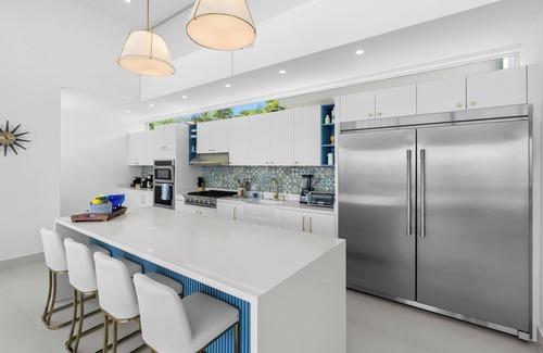 Coco Casa | New Gated Home - 6 Suites - Vacation Planning Included!