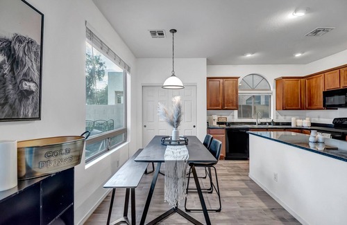 Power Ranch Casa | NEW! Gilbert Home: Luxury Pool & Outdoor Fireplace.