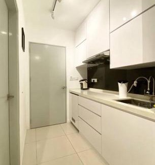 Kampung Sembulan Baru Apartamento | NEW: Golden Flower Home