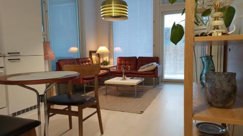 Sundsberg Apartamento | New Golf Apartment With Nordic Art Design