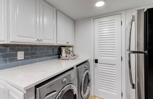 Amelia City Villa | 🏄🏻‍♂️NEW! Gorgeous Oceanfront Ground Floor Villa!