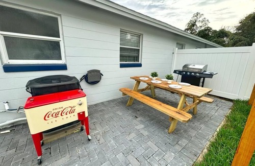 Port Orange Casa | NEW Gorgeous Sunshine-Up 6 Guests-Private Backyard