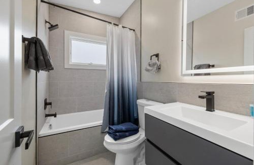 Columbia Heights Apartamento | NEW Great Duplex Near Metro