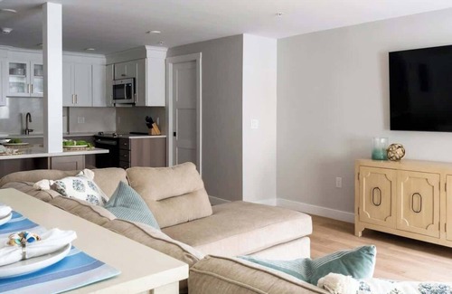 Newport Apartamento | NEW! Heart of downtown 2bed 2bath