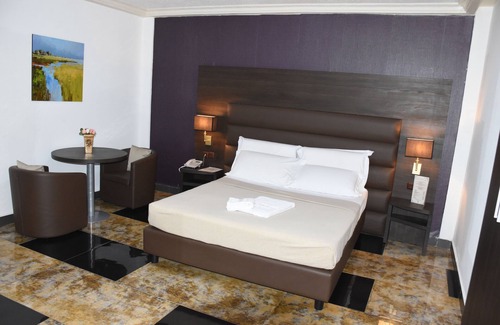 Yaounde Hotel | New Heaven Hôtel