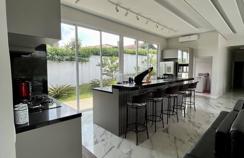 Santa Isabel Casa | New High Standard HOUSE with Swimming Pool and Beach Volleyball Court!