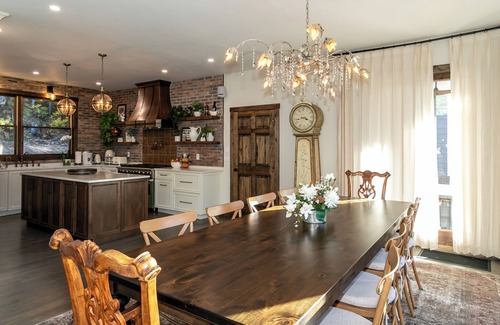 Campton Casa | New home near Waterville Valley and Loon, 6000 Sq. Ft of Luxury, Pampering & Fun