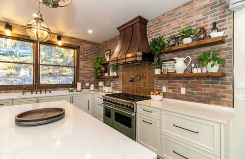 Campton Casa | New home near Waterville Valley and Loon, 6000 Sq. Ft of Luxury, Pampering & Fun