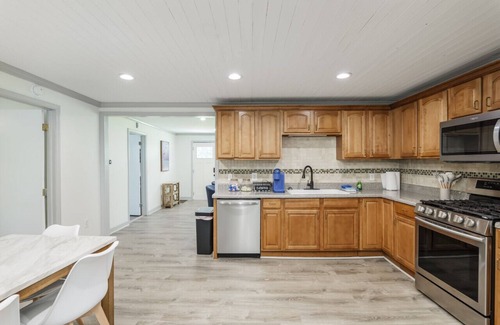 Leesville Casa | NEW HOME - Quiet cove with SUPs kayaks and firepit