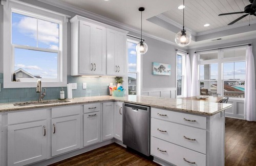 Holden Beach Casa | * Nueva construcción * Plan invertido con vistas al pantano Acceso privado a la playa: se fue de la costa