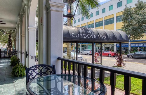 St. Petersburg - Clearwater Hotel | New Hotel Collection Downtown St Pete