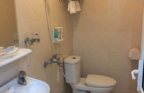 Ngoc Khanh Hotel | New Hotel II