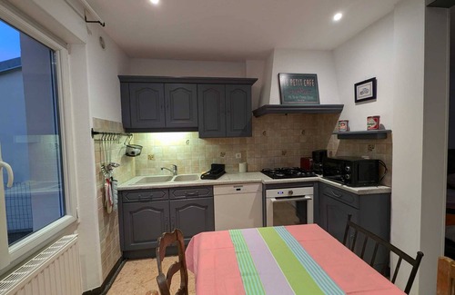Pont-Croix Cabaña | new house, beach at 5 minutes, 3 bedrooms, large garden, terrace, bike provided.