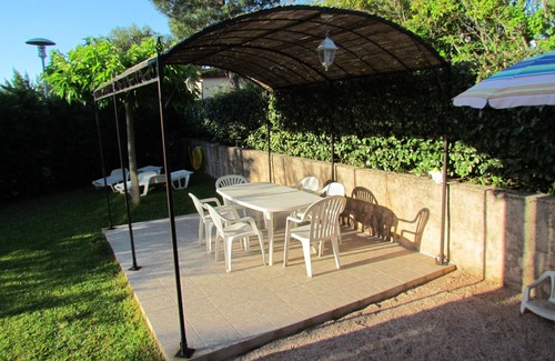 La Rouviere Casa | NEW -House in quiet location 7 km from the beaches