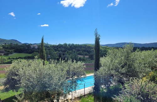 Malaucene Casa | New House : quiet, view, Mont Ventoux