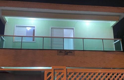 Maracana Casa | New House with Balcony and Parking Space