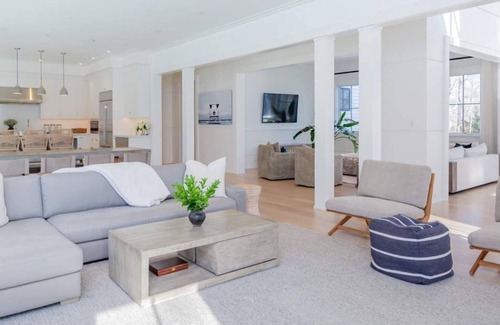 Bridgehampton Casa | New house with Tennis, basketball, GYM, heated pool and Spa
