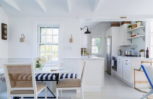 Nantucket Town Cabaña | Nuevo en la ciudad Time & Tide Cottage