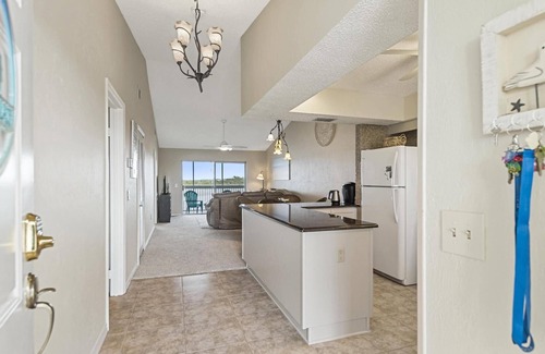 Flagler Beach Condominio | New Intracoastal Oasis | Flagler Beach | Intracoastal Views | Walk To The Beach | Solar Heated Pool