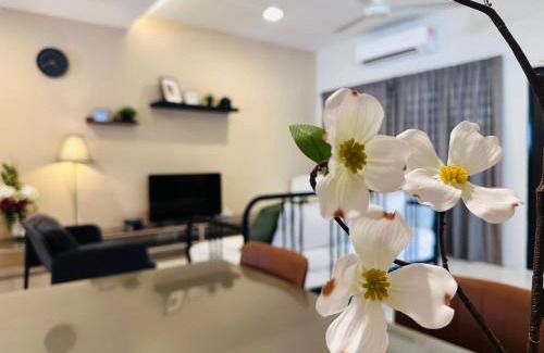 Tanjung Bungah Casa | New Island Luxe Retreat Vacation Home 14pax Nearby Gurney