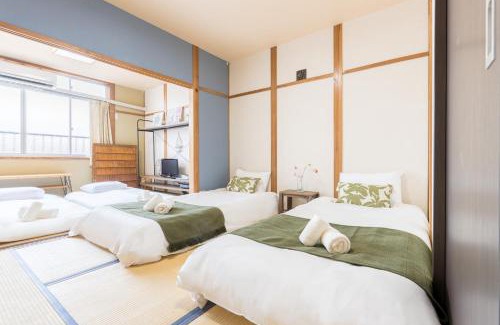 Tsuruhashi Casa | New Japanese Style 10ppl 3-story Family House 4br&tub