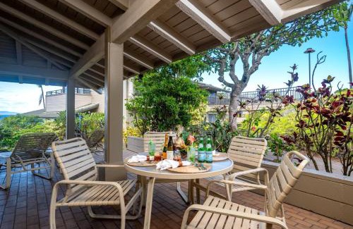 Napili Apartamento | NEW KBM Resorts FREE CAR Kapalua Bay Villas Ocean View 1-Bedroom condo steps to beach with spacious lanai KBV-24G3