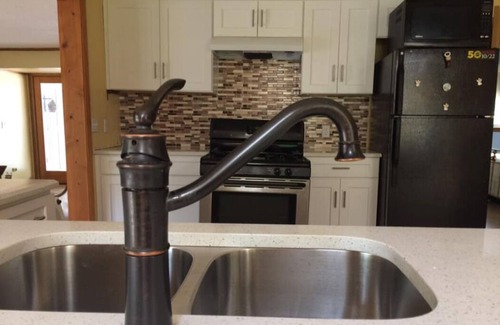 Gilbertsville Casa | New!!! Kentucky Lake Get Away in Moors Resort Area