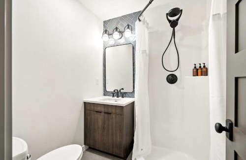 Kerns Apartamento | New Kerns Studio Prime Spot Walkable Area