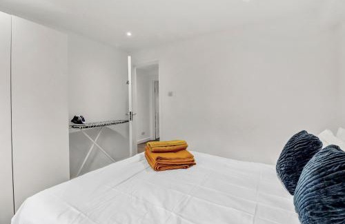 New Cross Apartamento | New King size bed apartment with free parking
