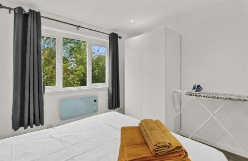New Cross Apartamento | New King size bed apartment with free parking