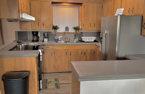 Yosemite Forks Casa | NEW! KJ Getaways~Yosemite/Badger Pass/Bass Lake Area!
