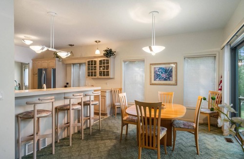 East Jordan Casa | *NEW* Lake Charlevoix Home Friday to Friday