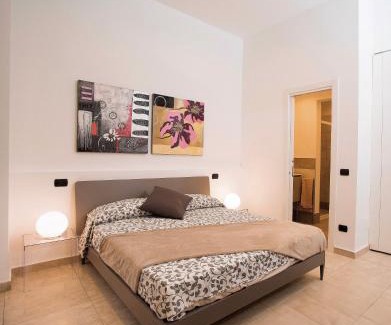 Pallanza Casa | New Lake View apartment in Historic Palace