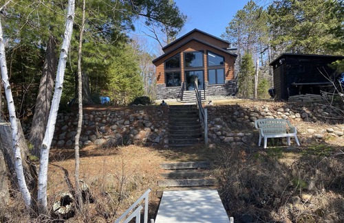Elcho Casa | NEW ~ Lakefront Home for the Entire Family