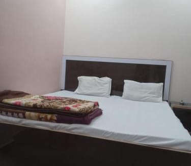 Varanasi Nagar Nigam Casa | New Lakshman Guest House