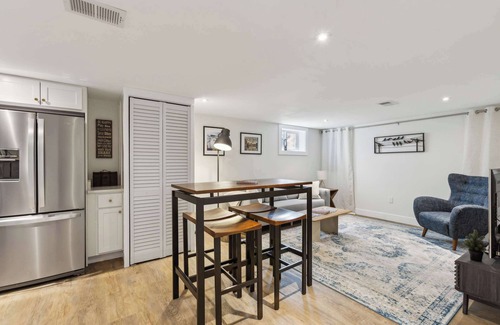 Northeast Apartamento | New Large & Bright Arboretum/H-Street/Cap Hill 2BR
