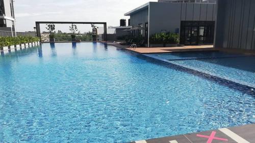 Bandar Puteri Puchong Apartamento | NEW Le Pavilion Puchong 8-10pax 3R2B