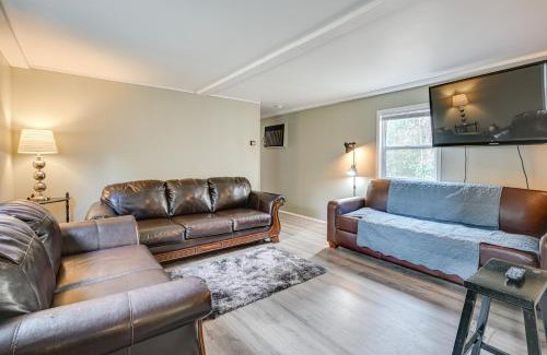 New Lisbon Casa | New Lisbon Family Gem about 3 Mi to Castle Rock Lake