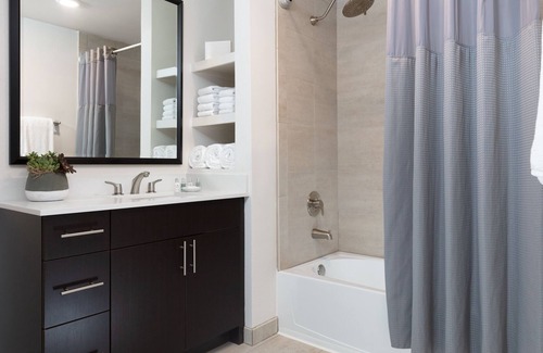 Walnut Creek Apartamento | *New Listing* 1BD/1BA | 24/7 Service | Outdoor Resort & Business Amenities