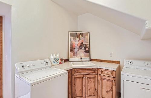 Fairways Casa | NEW LISTING! Après & Fairway Retreat home