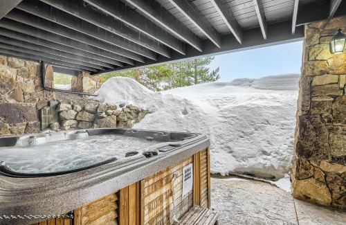 Fairways Casa | NEW LISTING! Après & Fairway Retreat home
